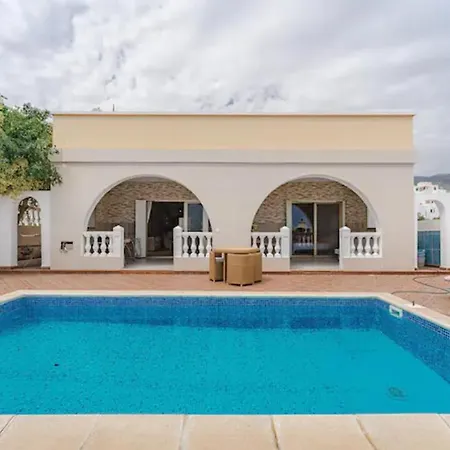 Villa La Maravilla Callao Salvaje